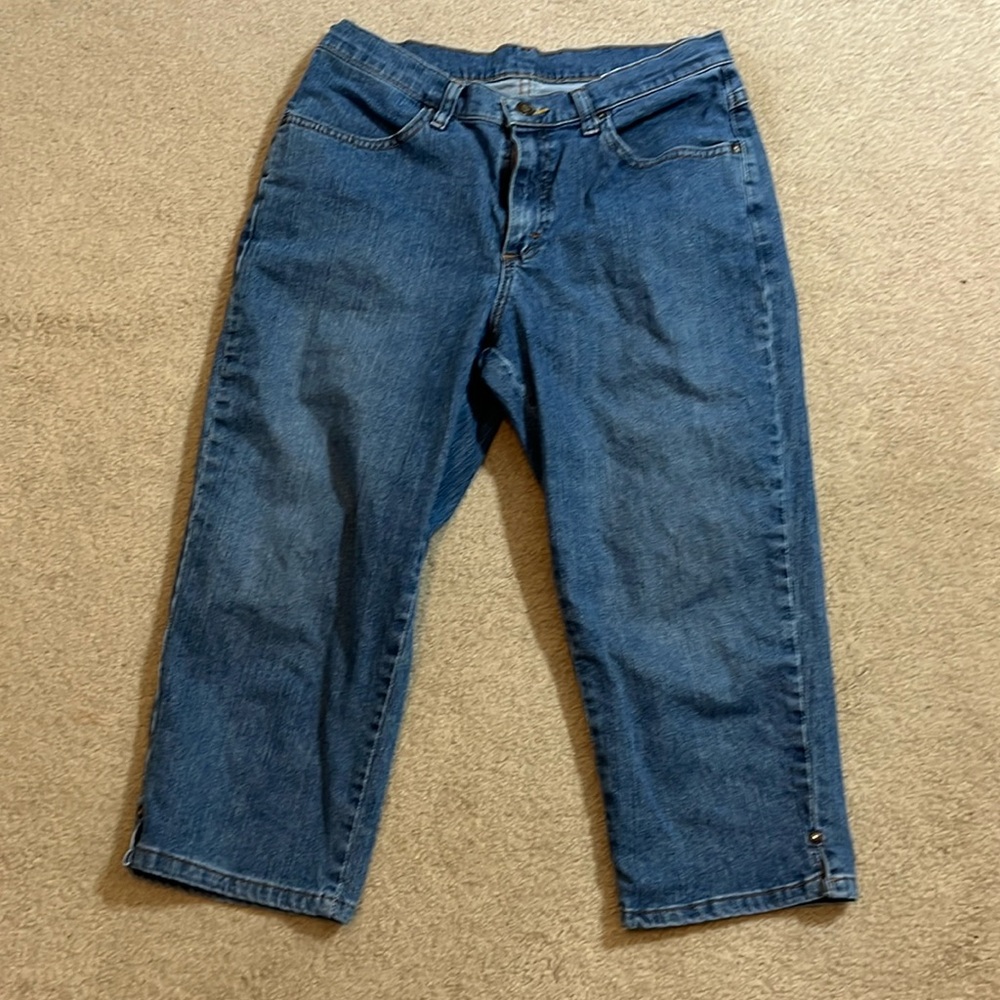 Cropped Riders Denim by Lee Jeans, Size 10M Women